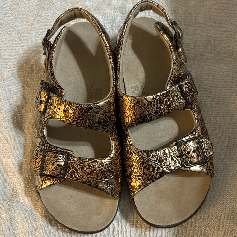 SAS Buckle M Sandals Women’s 9M